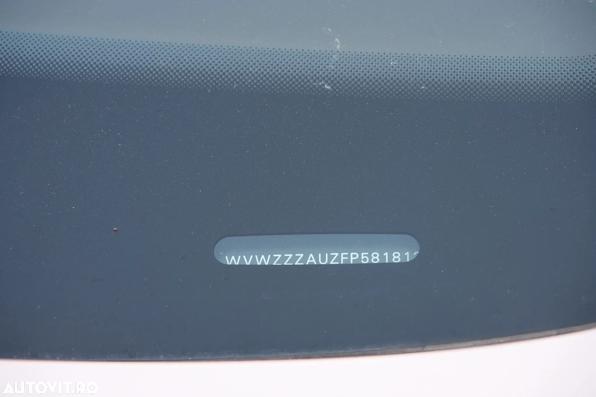 Volkswagen Golf 1.6 TDI DPF Trendline - 23