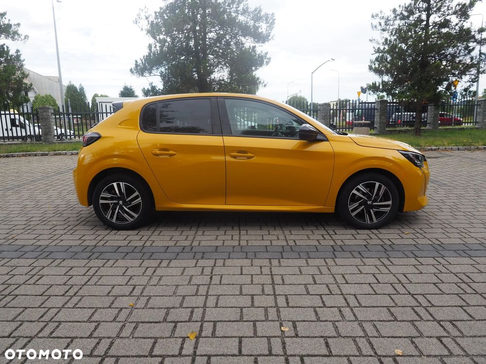 Peugeot 208 1.2 T Allure S&S - 8