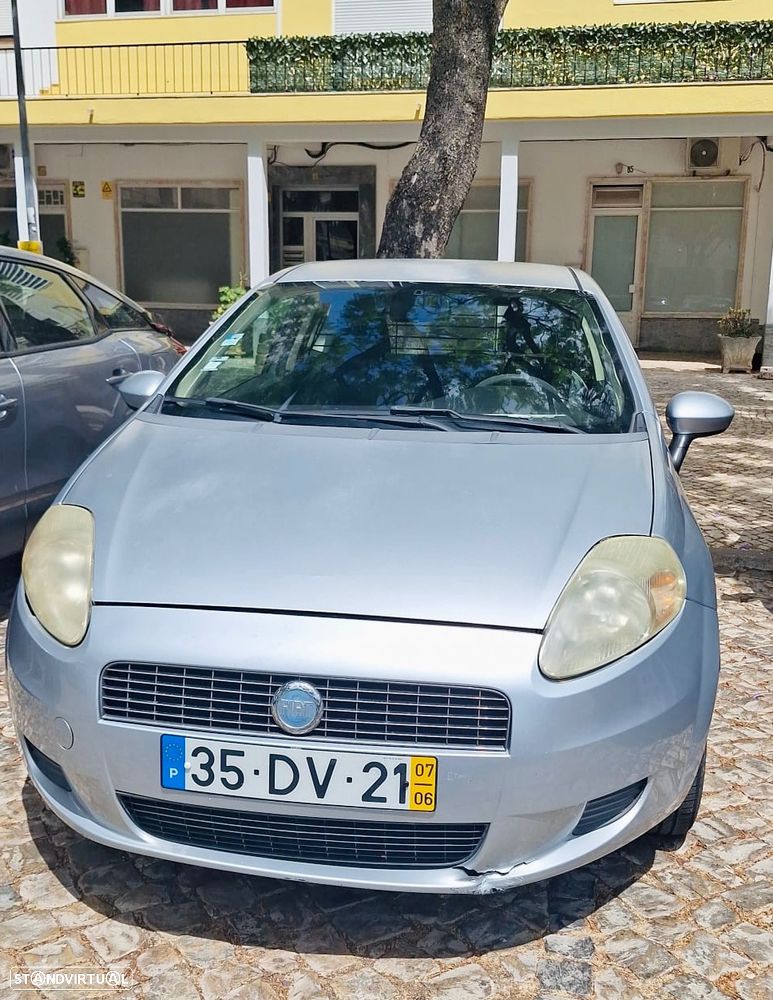 Fiat Grande Punto - 2