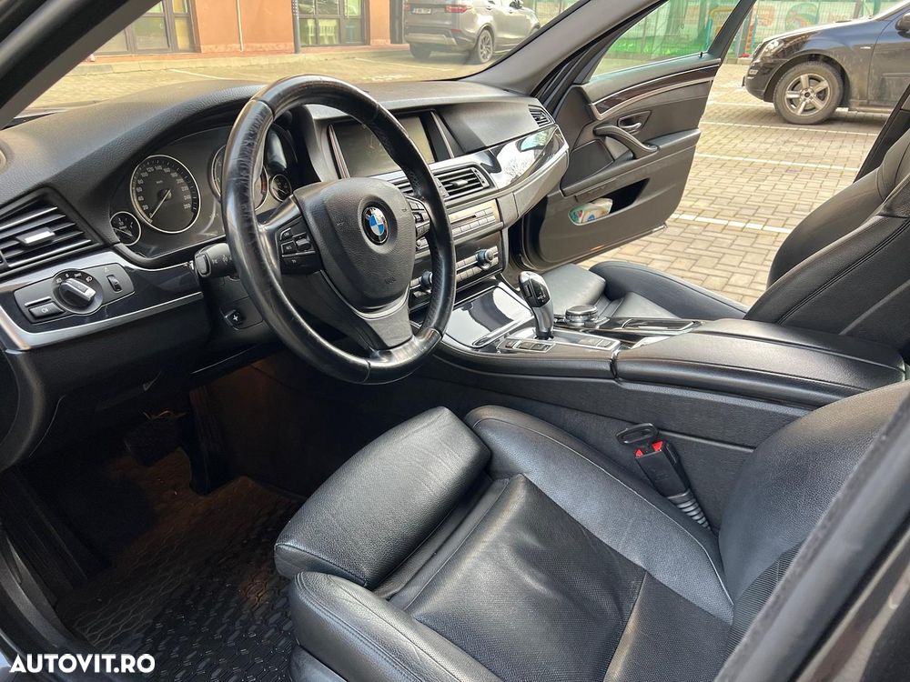 BMW Seria 5 520d - 12