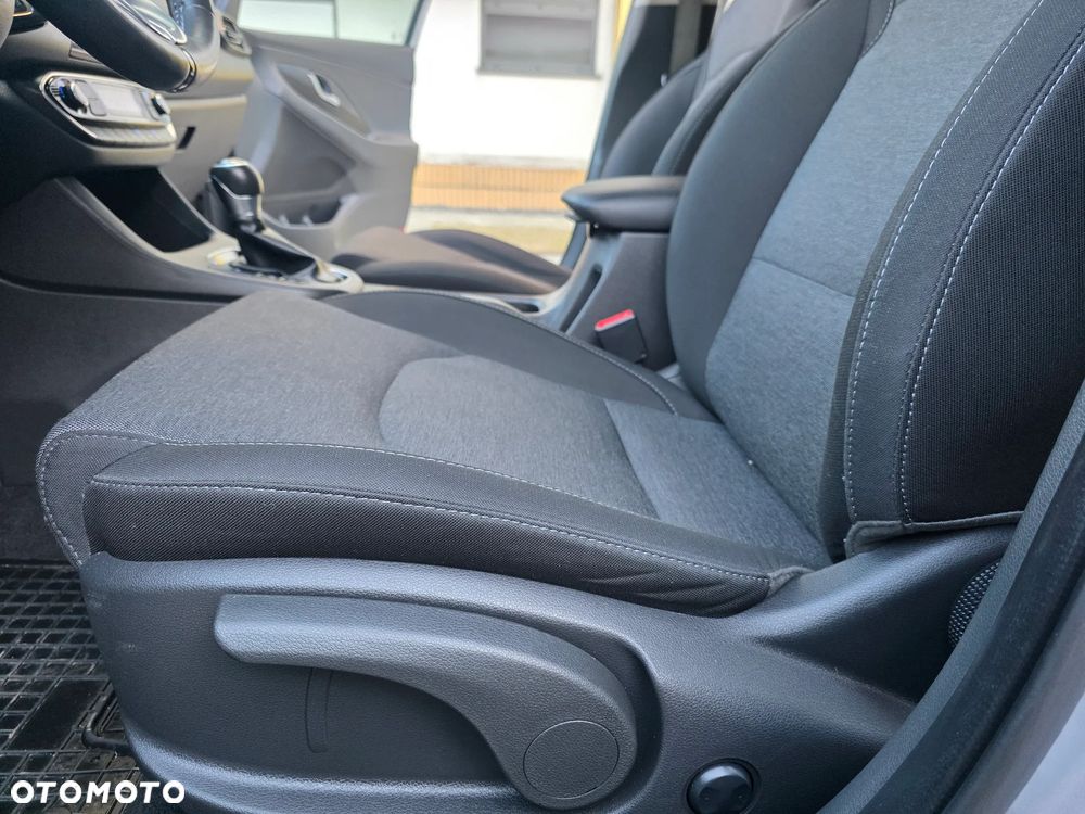 Hyundai i30 1.0 T-GDI Comfort DCT - 40