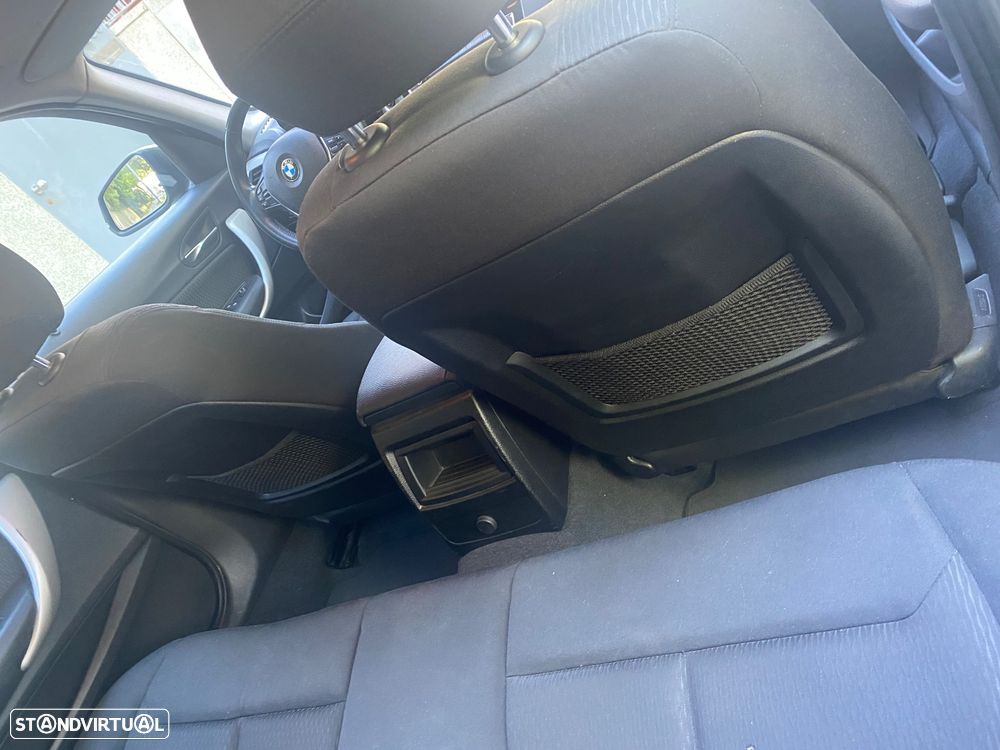 BMW 116 d EfficientDynamics Edition - 12