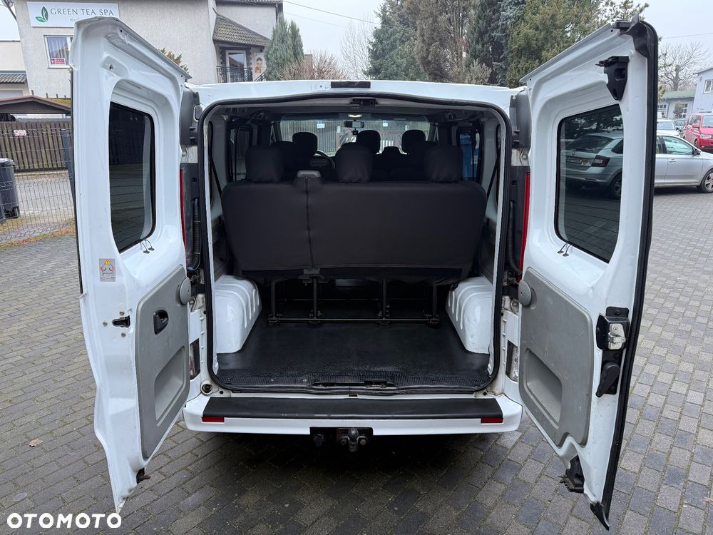 Renault Trafic Combi L1H1 teilverglast - 16