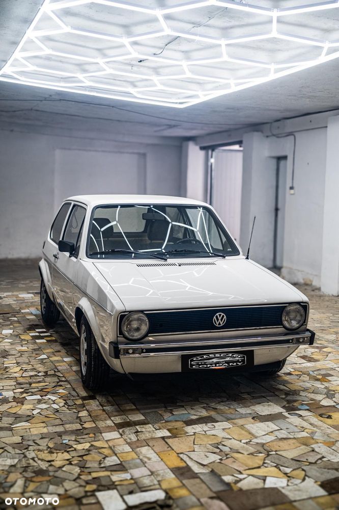 Volkswagen Golf - 3