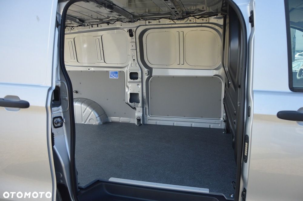 Volkswagen Transporter NOWY TRANSPORTER 3.500 Furgon 2.0 TDI 110 kW 6-G - 17