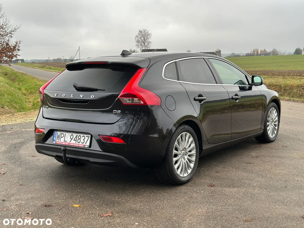 Volvo V40 D2 RDesign - 12