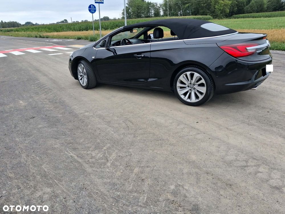 Opel Cascada 1.4 T Cosmo S&S - 3