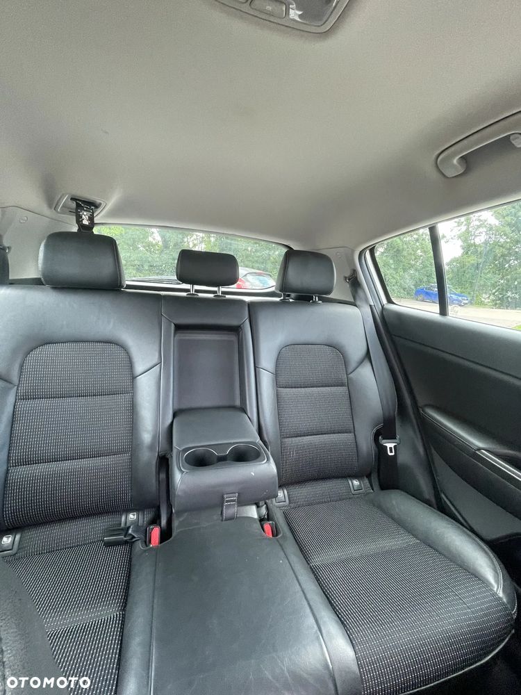 Kia Sportage 2.0 CRDI Business Line 4WD - 10