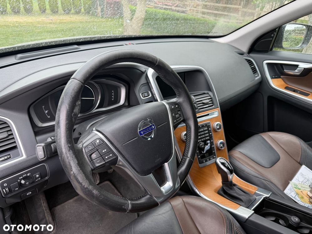 Volvo XC 60 D4 Drive-E Summum - 5