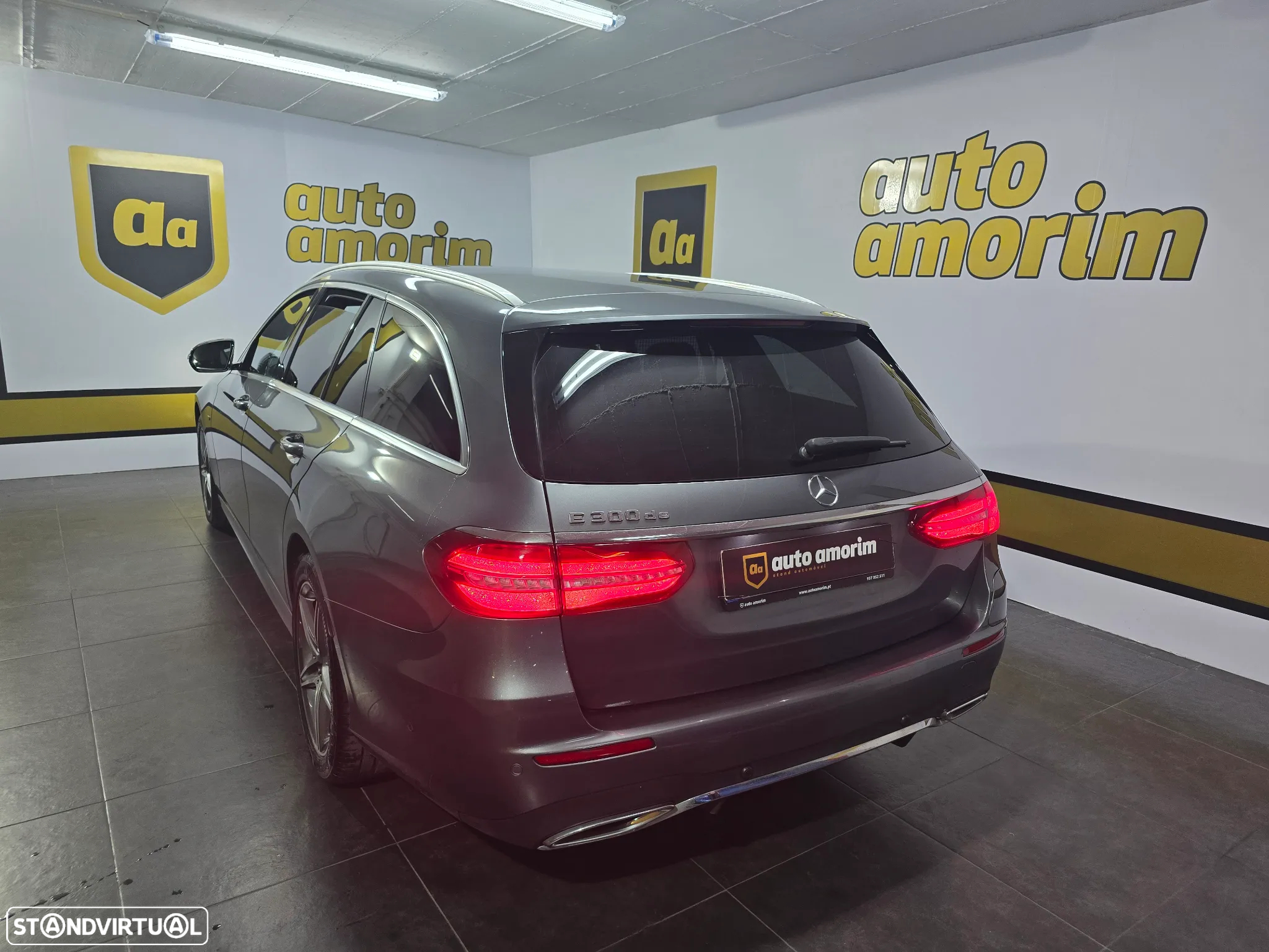 Mercedes-Benz E 300 de AMG Line - 10