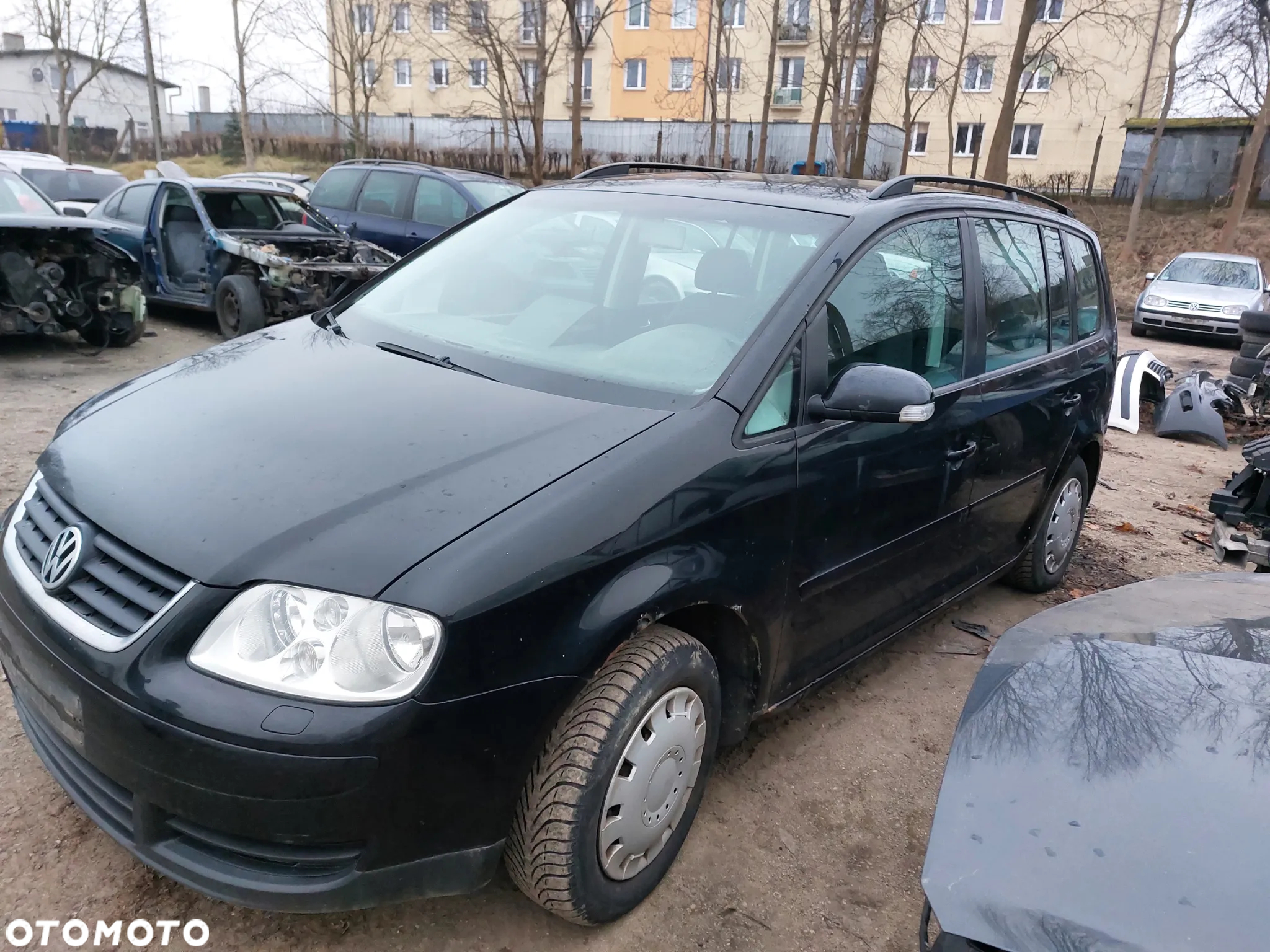 Zderzak VW TOURAN 2,0D 06R. lampy,drzwi,klapa,maska... - 2