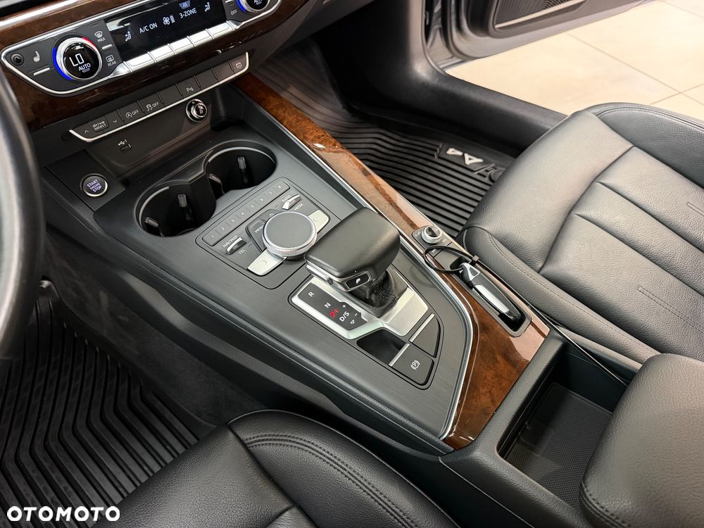 Audi A4 Limousine 2.0 TFSI Quattro Design S tronic - 30