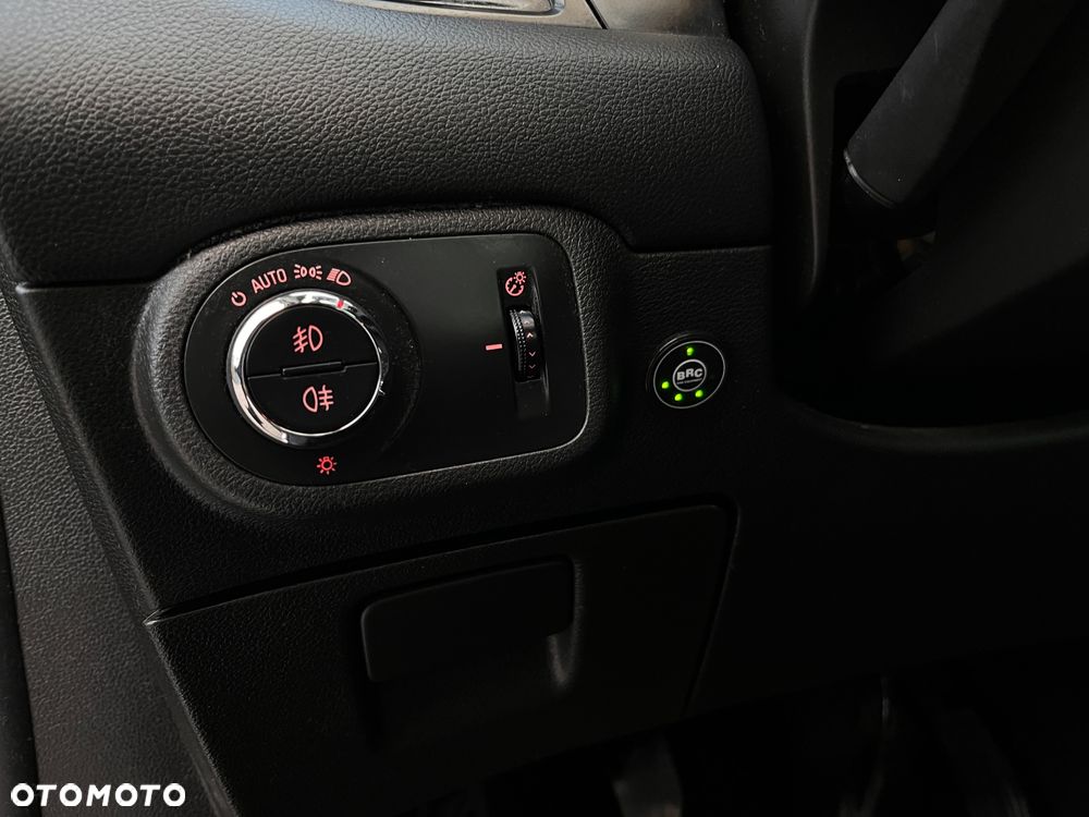 Opel Zafira 1.4 T Cosmo EcoFLEX S&S - 15