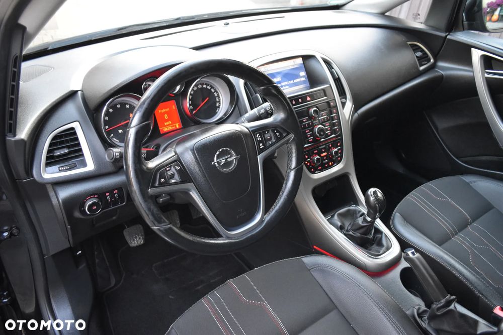 Opel Astra 1.4 Turbo Sports Tourer - 22