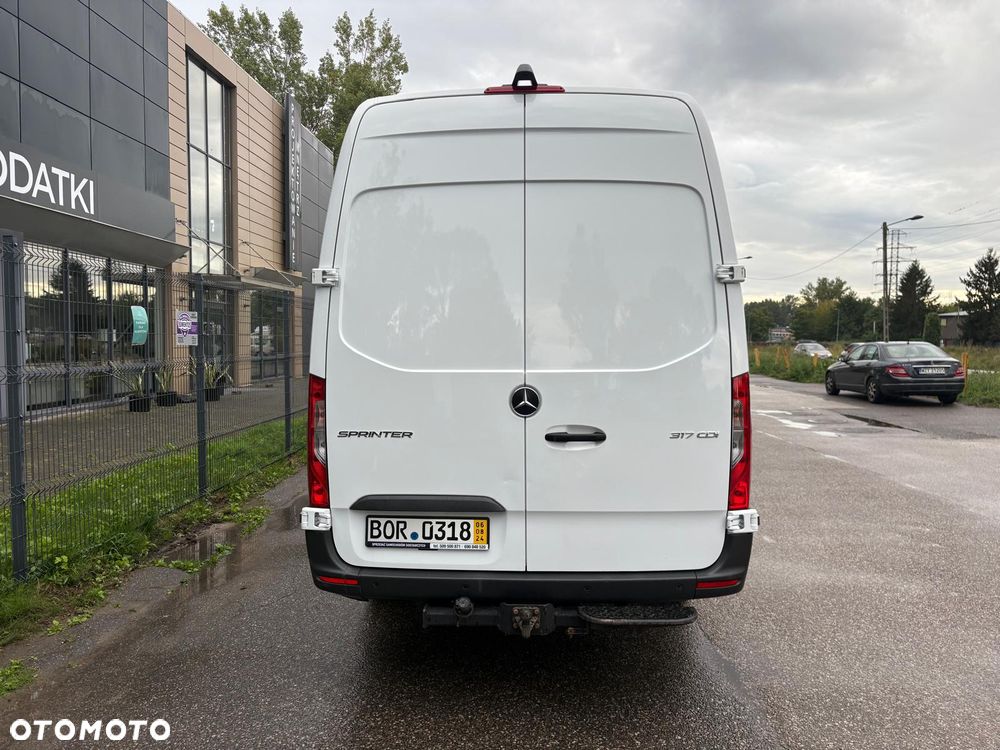 Mercedes-Benz Sprinter 317, 2.0 170KM, L4H2, Zadbany - 4