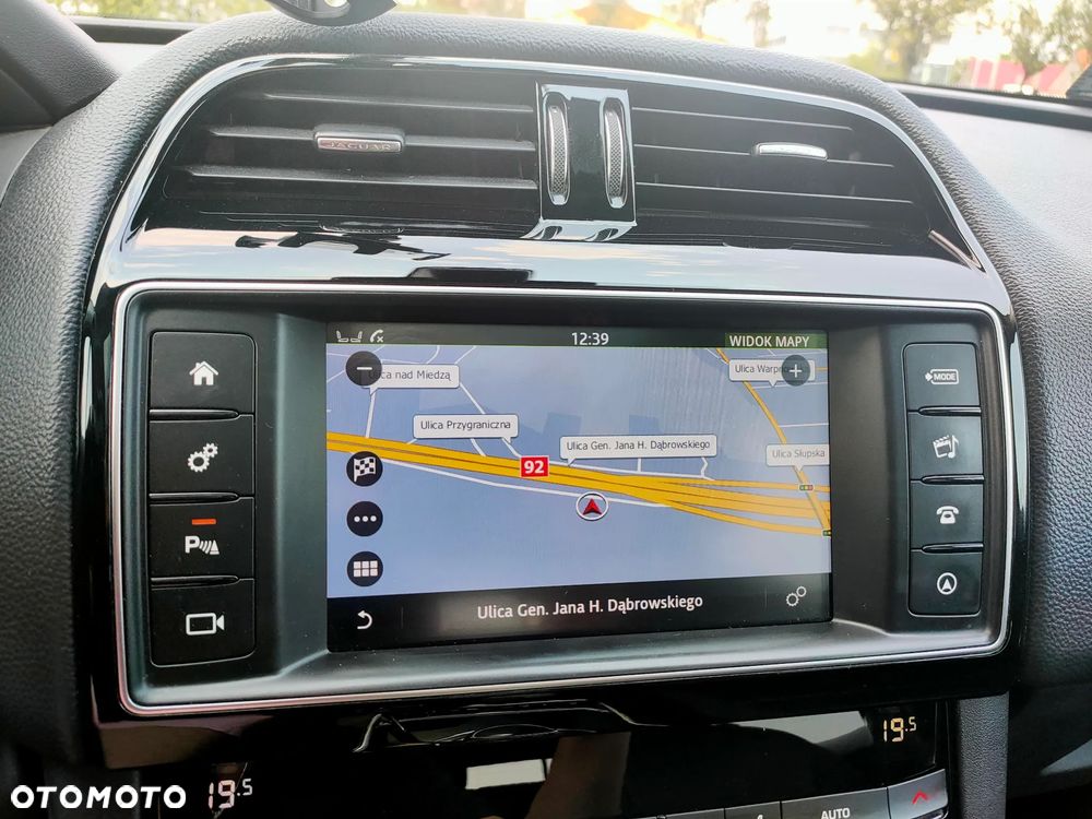 Jaguar F-Pace 2.0 i4D AWD Prestige - 15