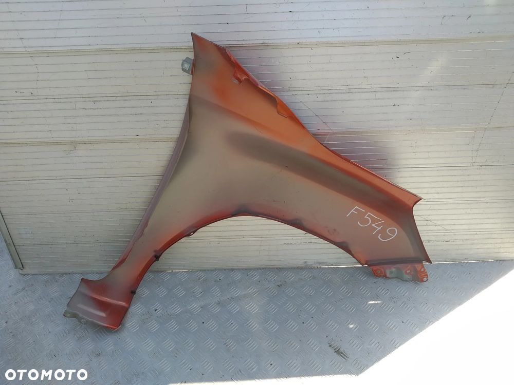 F549 LEWY BŁOTNIK TOYOTA HILUX 2016- - 3