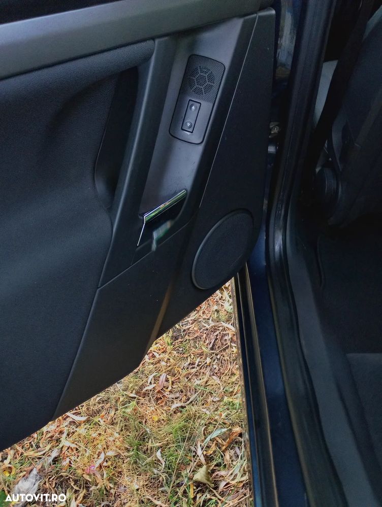 Opel Signum 1.9 CDTI - 12