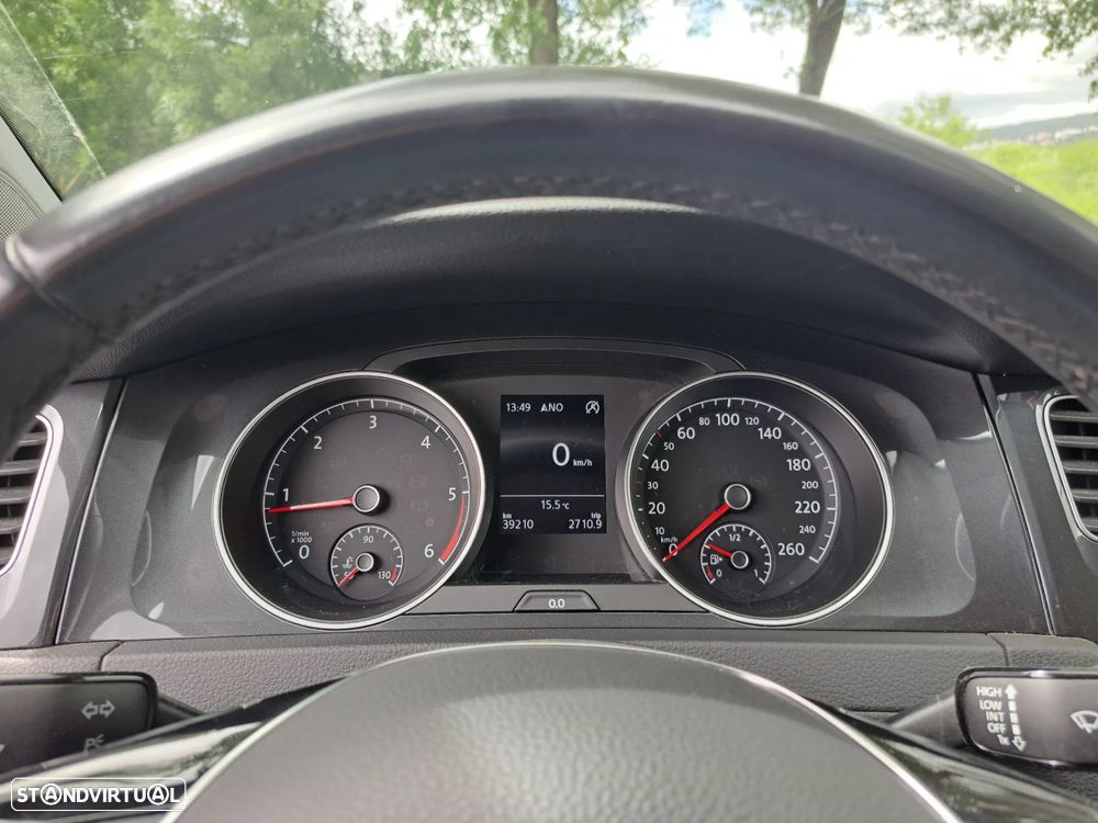 VW Golf 1.6 TDI Highline - 18