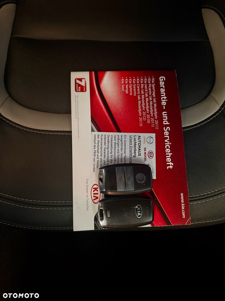 Kia Ceed 1.6 CRDi 128 Platinum Edition - 40