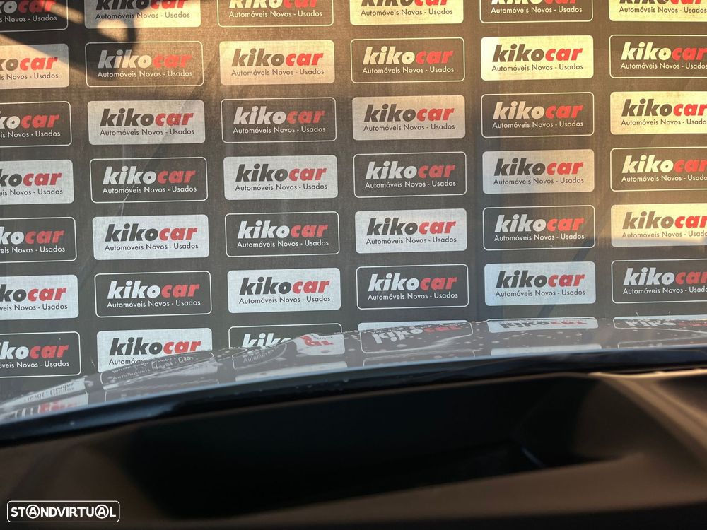 BMW 330 e Touring Pack M Auto - 29