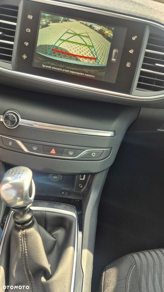 Peugeot 308 - 7