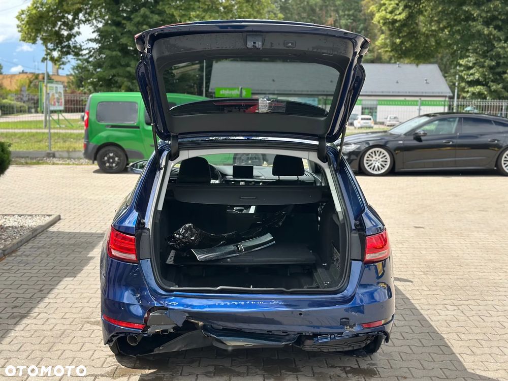 Audi A4 Avant - 14
