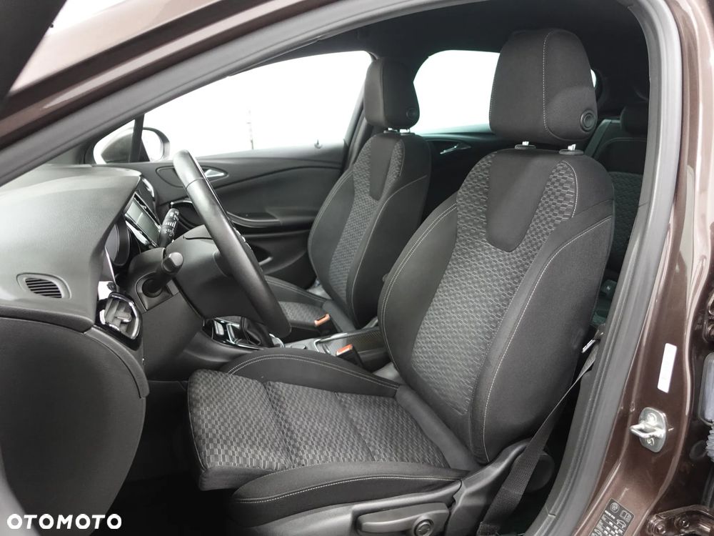 Opel Astra 1.4 Turbo Dynamic - 20