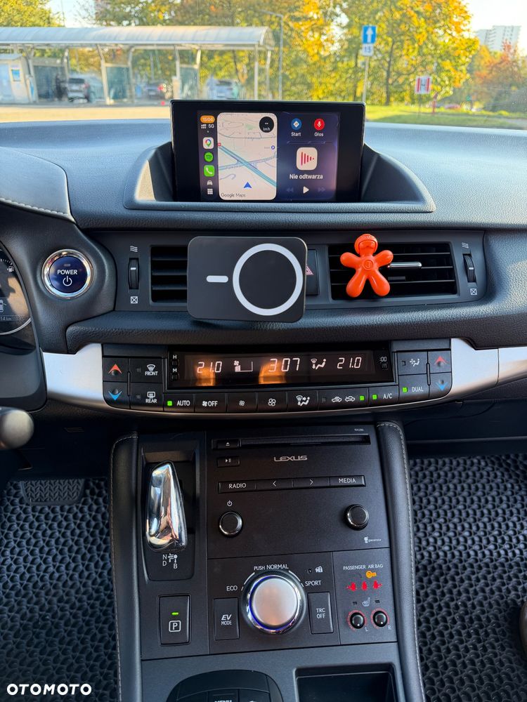 Lexus CT 200h F Sport Edition - 14