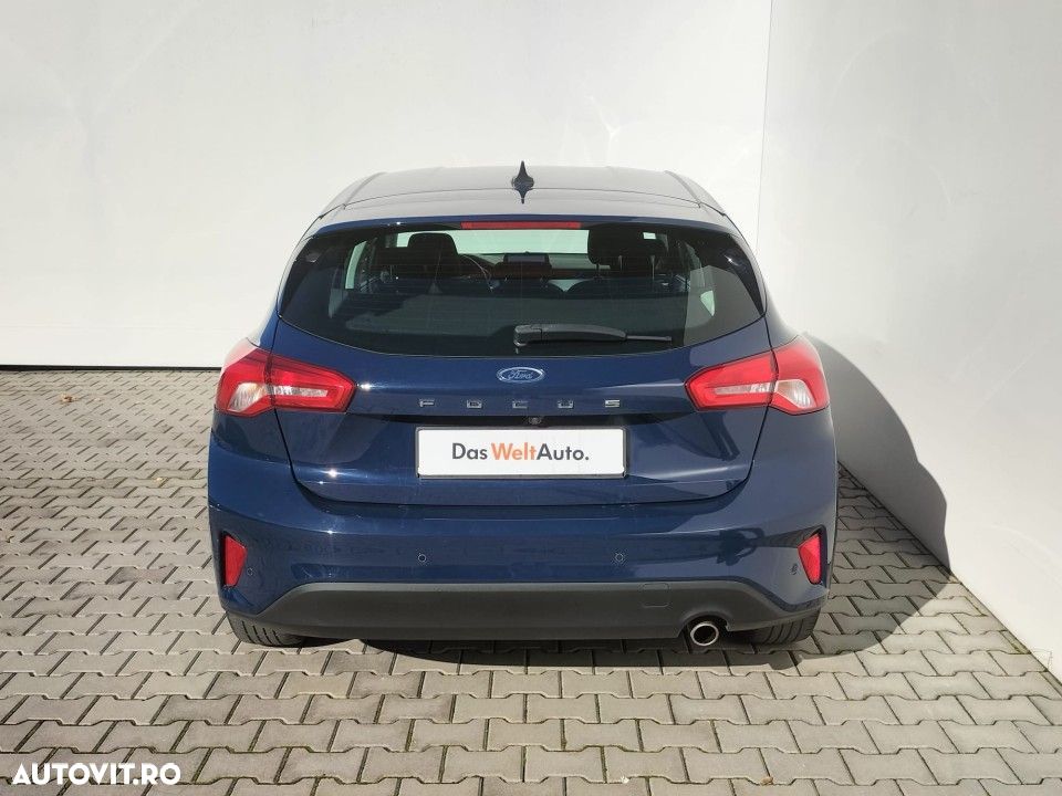 Ford Focus - 8