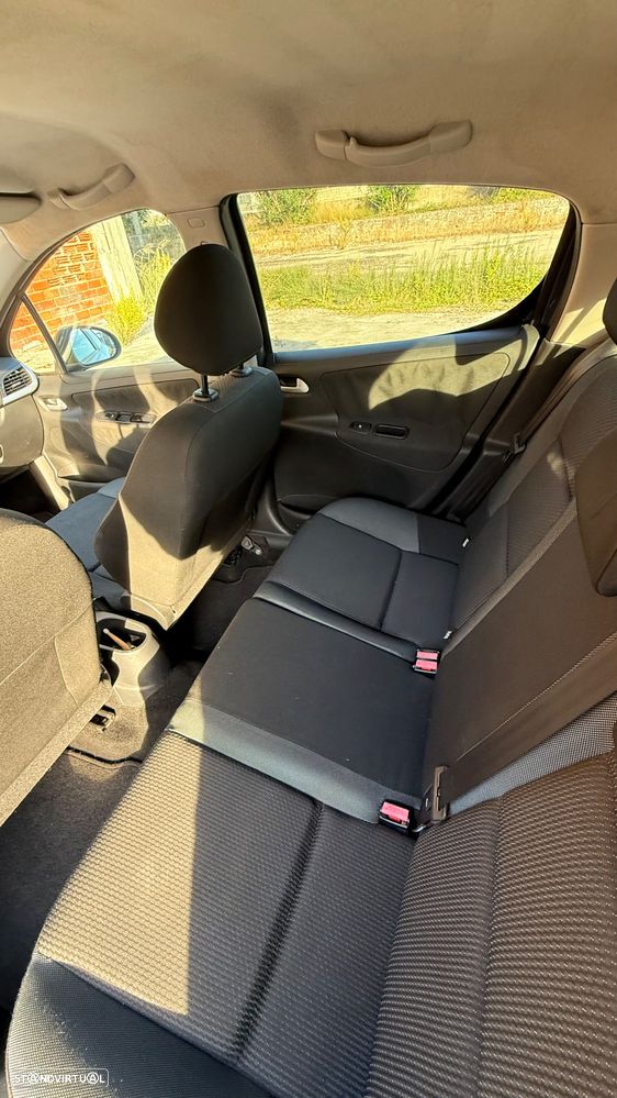 Peugeot 207 1.4 VTi Sportium - 10