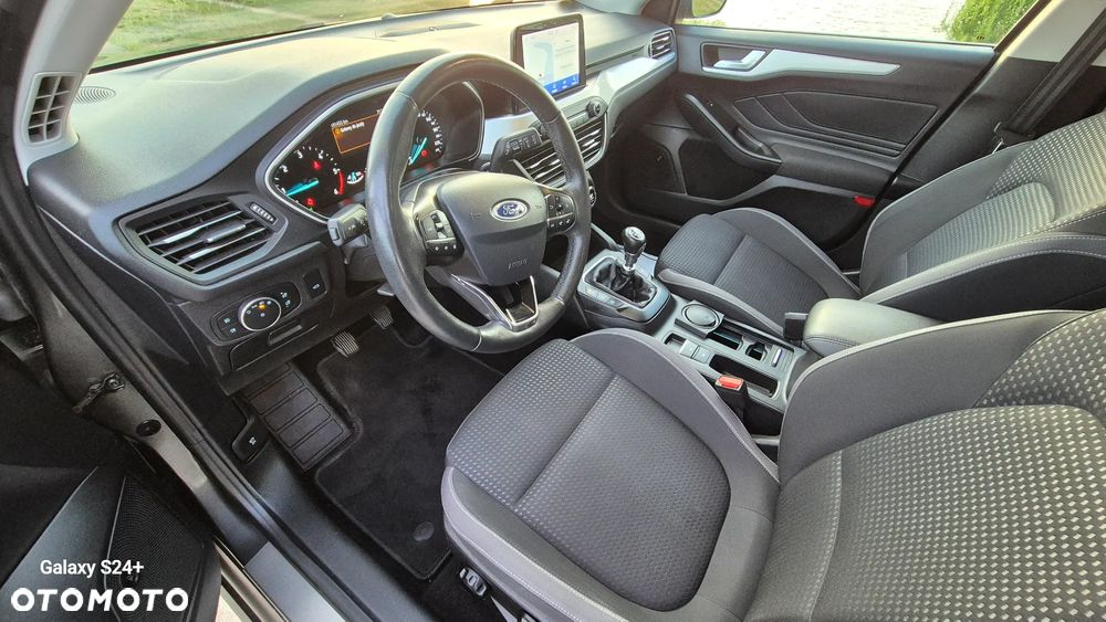Ford Focus 2.0 EcoBlue Titanium - 12