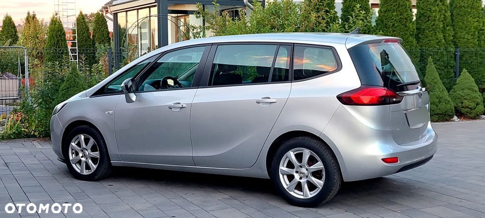 Opel Zafira - 6
