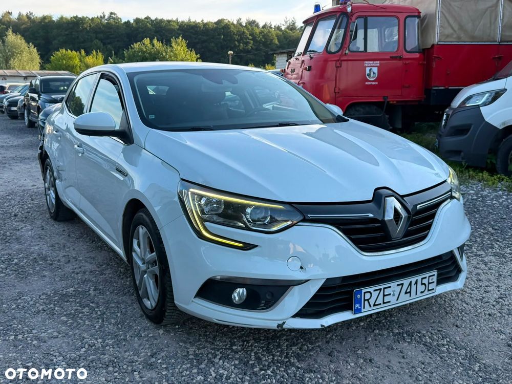 Renault Megane 1.5 dCi Limited EDC - 10