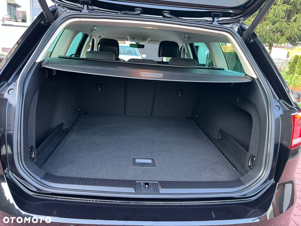 Volkswagen Passat Variant 2.0 TDI BMT Highline DSG - 16