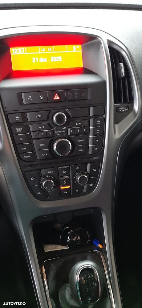 Opel Astra 1.4 Turbo ECOTEC Cosmo - 8