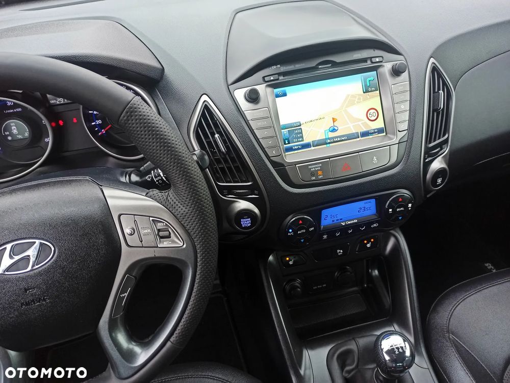 Hyundai ix35 1.7 CRDi 2WD Fifa World Cup Edition - 15