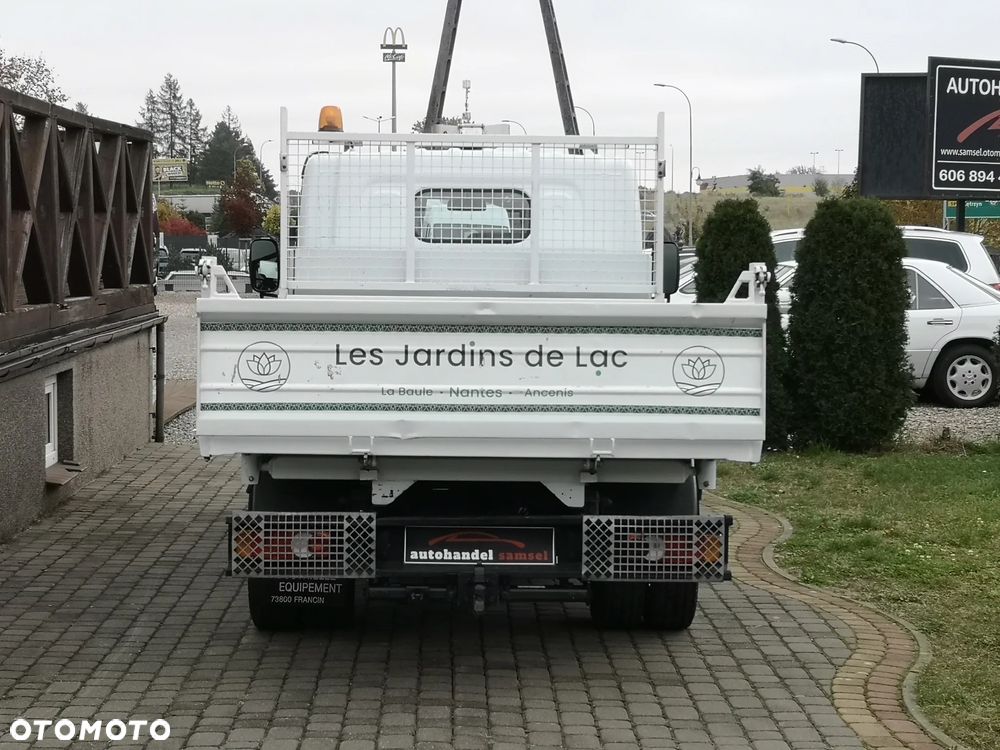 Renault Maxity 2.5dXi 130 - 8