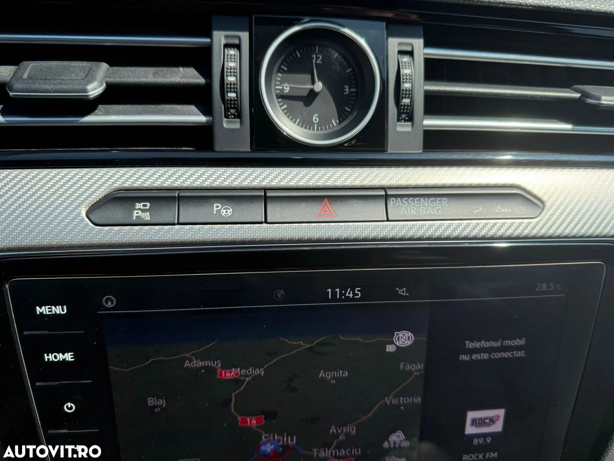 Volkswagen Passat 2.0 TDI DSG R Executive - 18