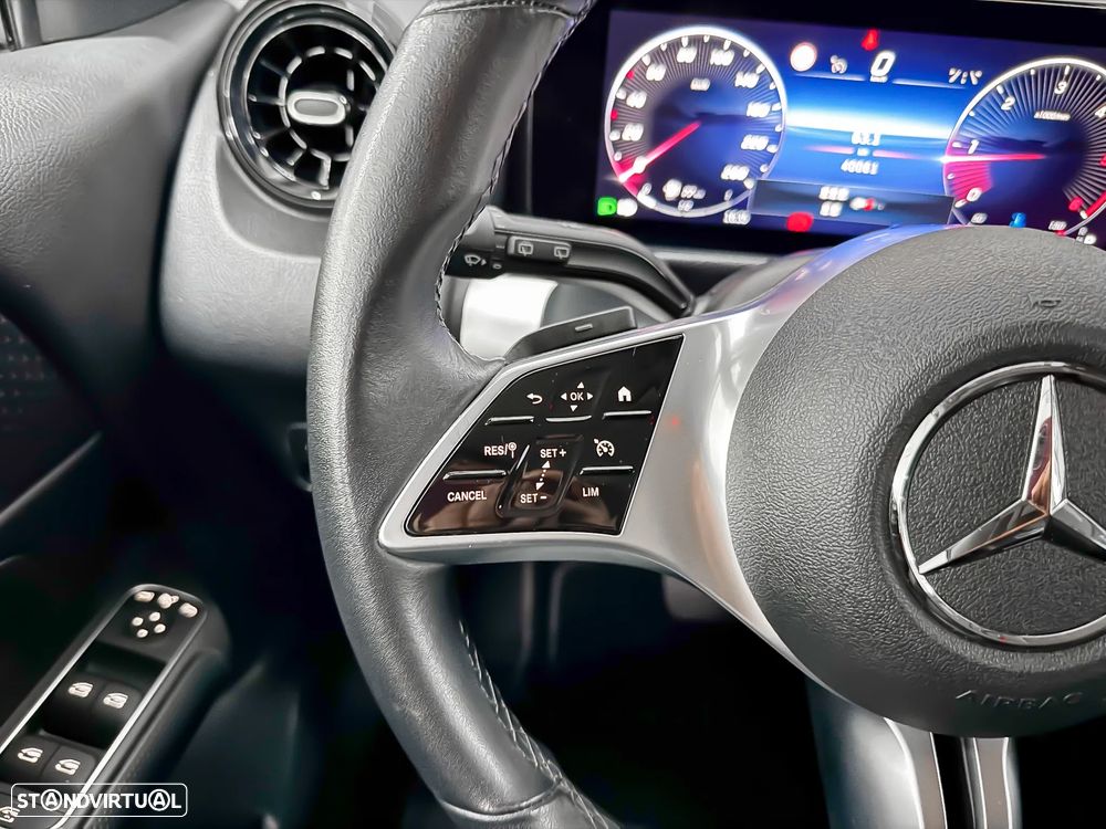 Mercedes-Benz GLB 180 d Progressive - 19