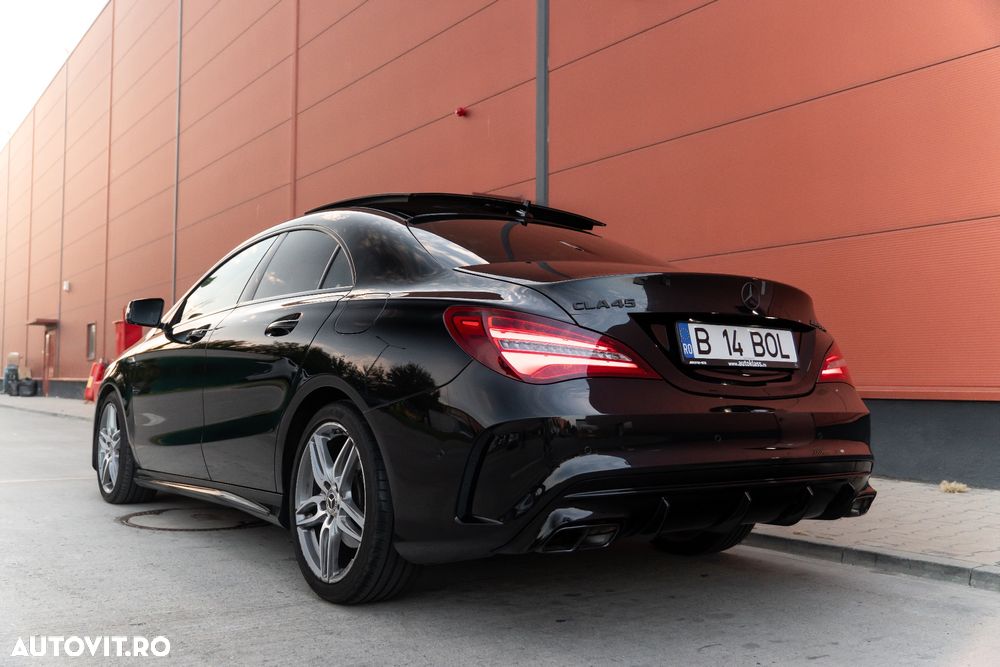 Mercedes-Benz CLA - 1
