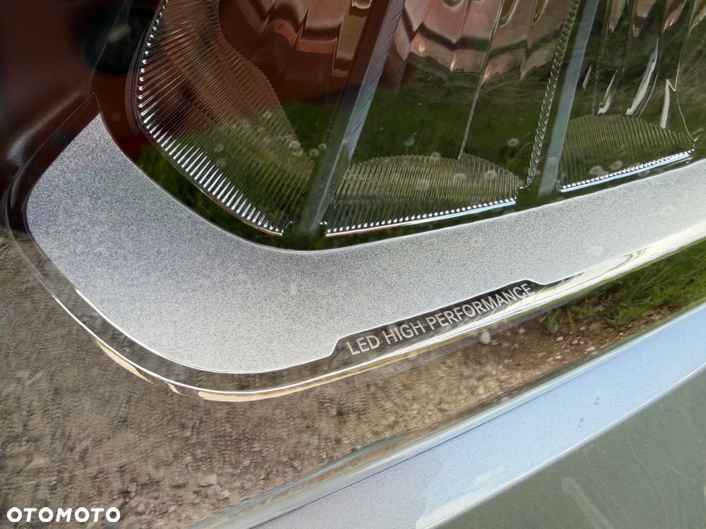 Mercedes-Benz GLB 200 AMG Line 7G-DCT - 15
