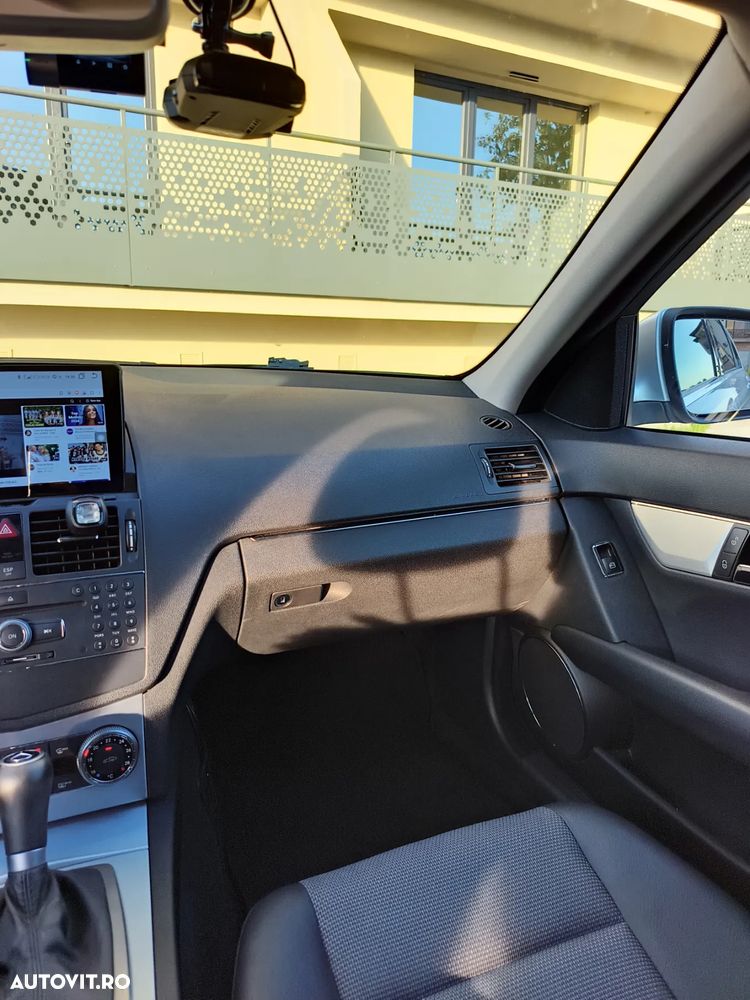 Mercedes-Benz C 220 CDI DPF Automatik Avantgarde - 22
