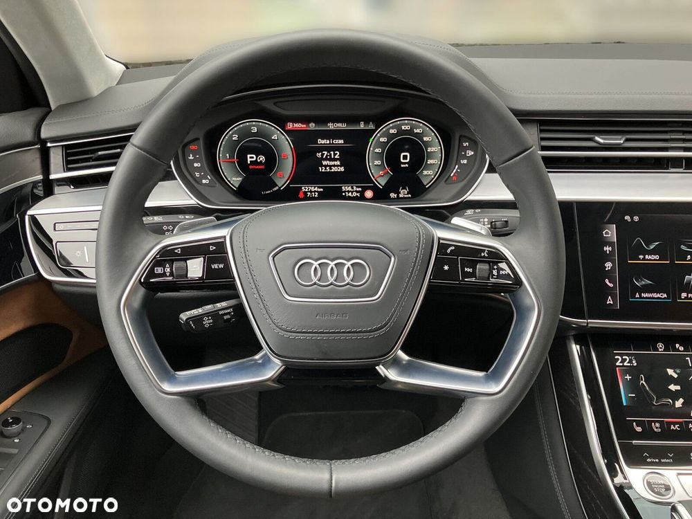 Audi A8 - 12