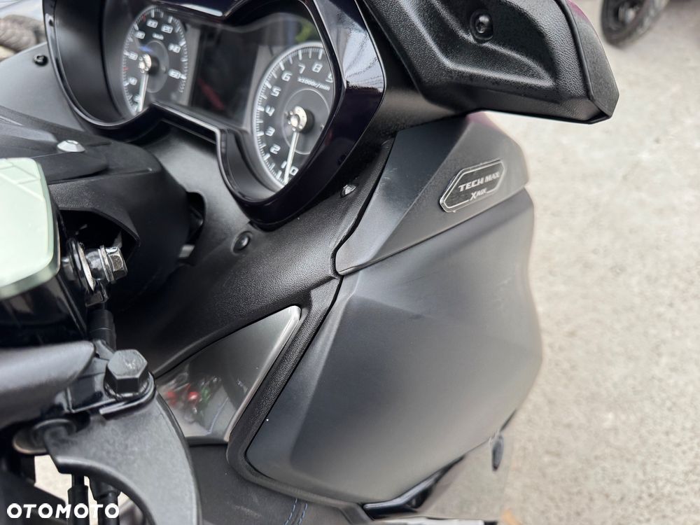 Yamaha X-max - 15