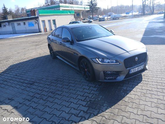 Jaguar XF - 4