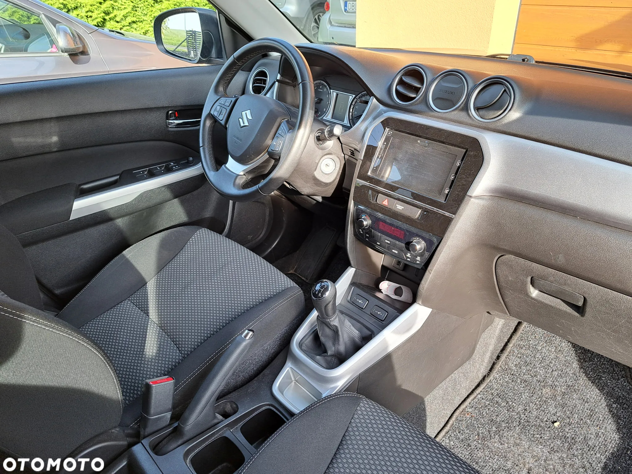 Suzuki Vitara 1.6 Comfort 2WD - 8