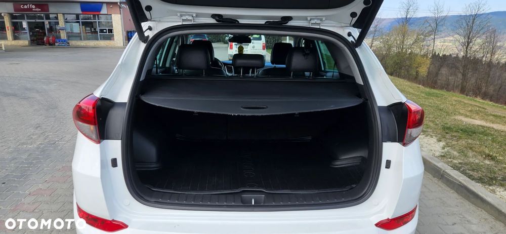 Hyundai Tucson 2.0 CRDI 4WD Automatik Premium - 15