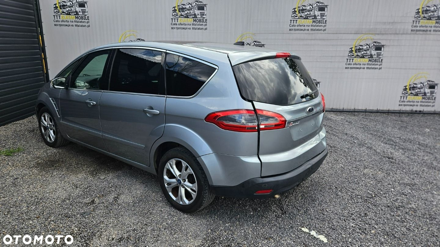 Ford S-Max - 29