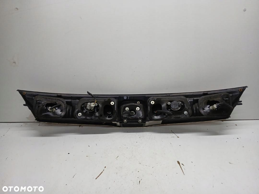 BLENDA LISTWA KLAPY BAGAŻNIKA LAMPA HONDA CIVIC VIII UFO 132-16721 - 3